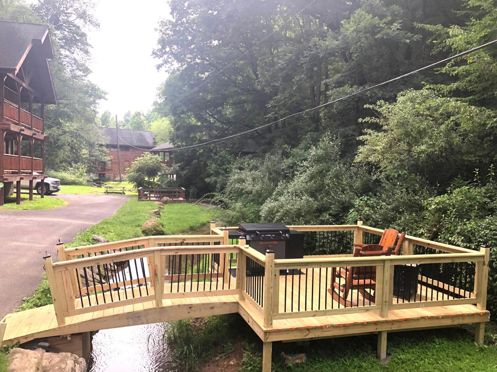 Smokey Max Cabin Pigeon Forge Exterior foto